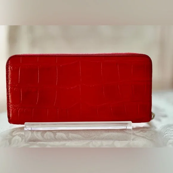 Michael Kors Red Croc-Pattern Zippy Wallet - Picture 2 of 11